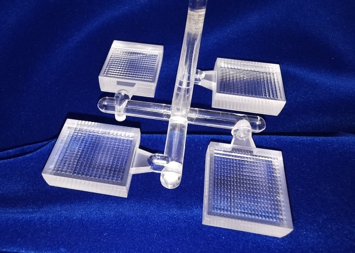 Rangée optique AR de cristallin de mouche d'OEM/ODM enduisant l'usine de lentille optique de PMMA